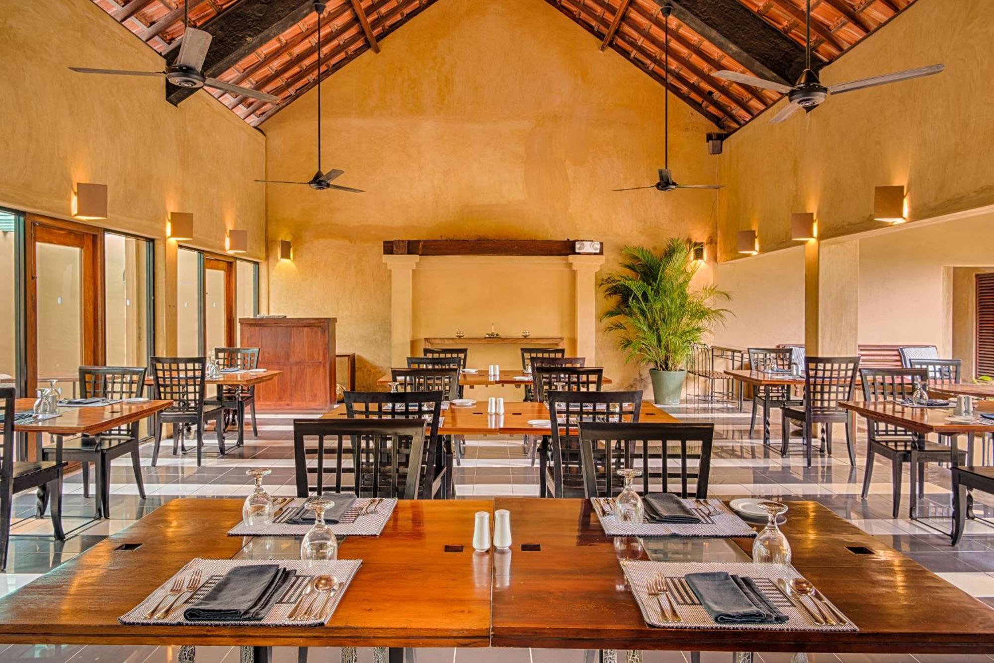 Jetwing Ayurveda Pavilions Negombo Dış mekan fotoğraf